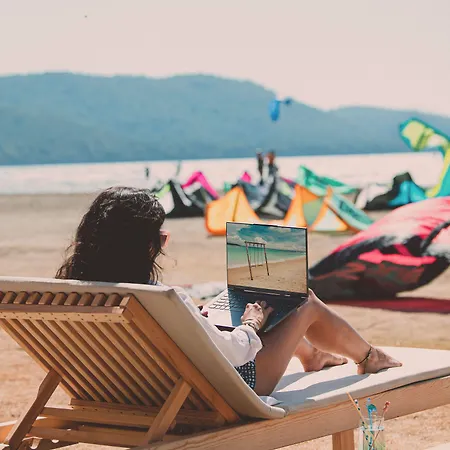 Extreme Butik אקיאקה